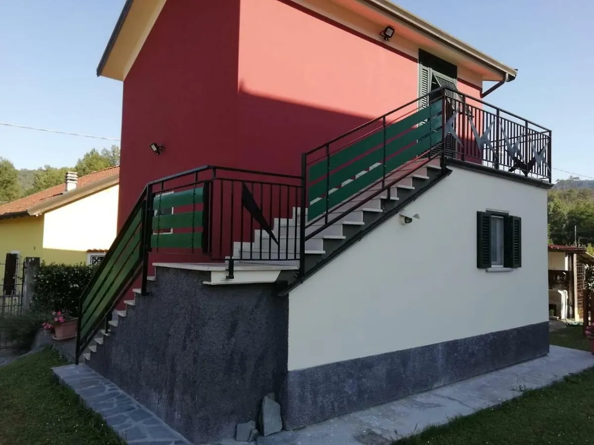 Holiday home Ca' En Tu Ciosu Villa Beverino Italy